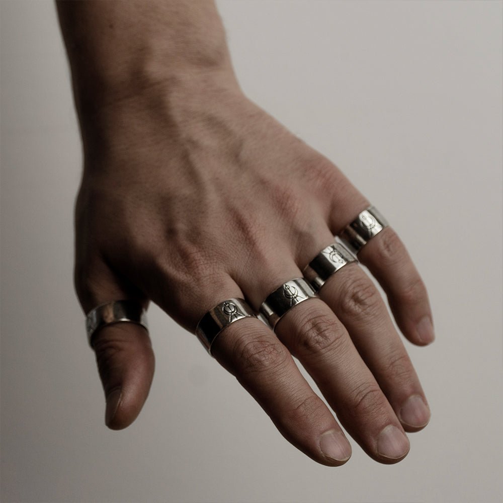 Mgp Rings MG Logo ring - Macabre Gadgets