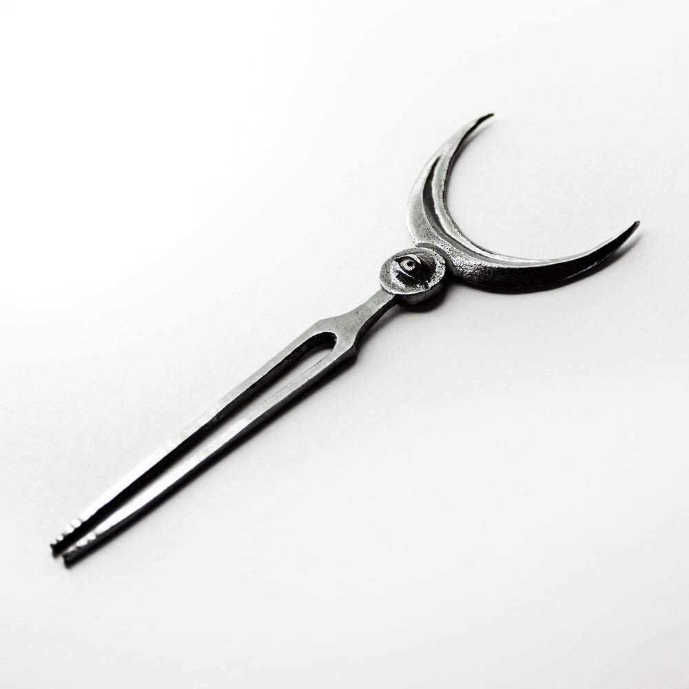 MOON HAIRPIN - Macabre Gadgets Store