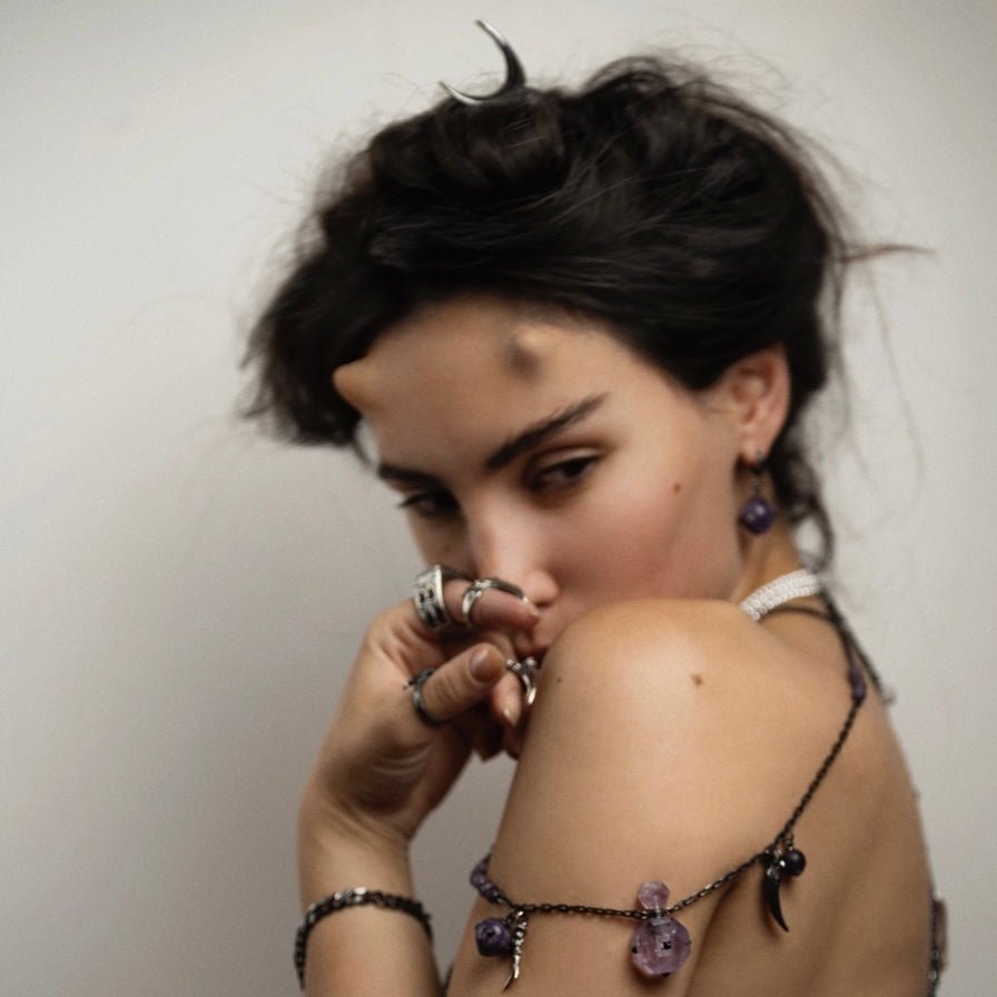 MOON HAIRPIN - Macabre Gadgets Store
