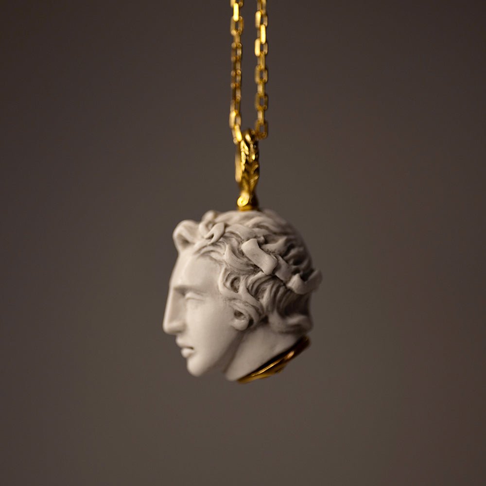 NARCISSUS PENDANT - Macabre Gadgets Store