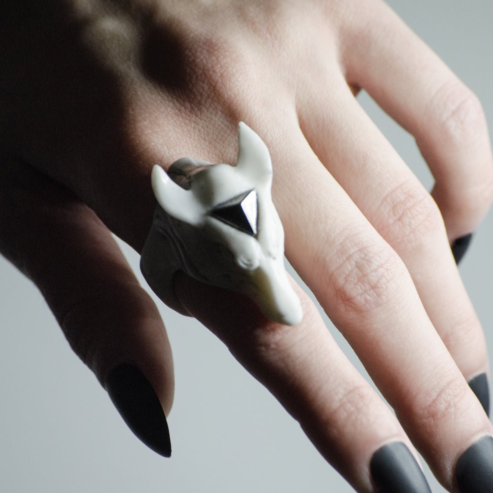 OKAMI RING - Macabre Gadgets Store