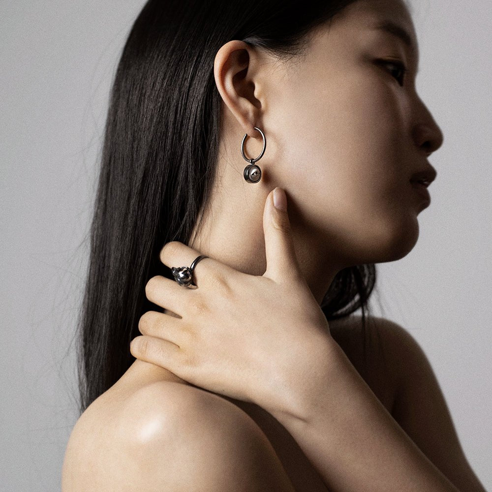 ORACLE EARRING - Macabre Gadgets Store