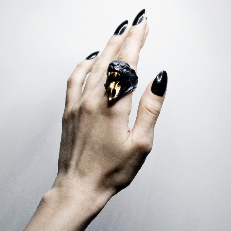 Female model wearing Panther ring - black panther-shaped gothic ring styling shot