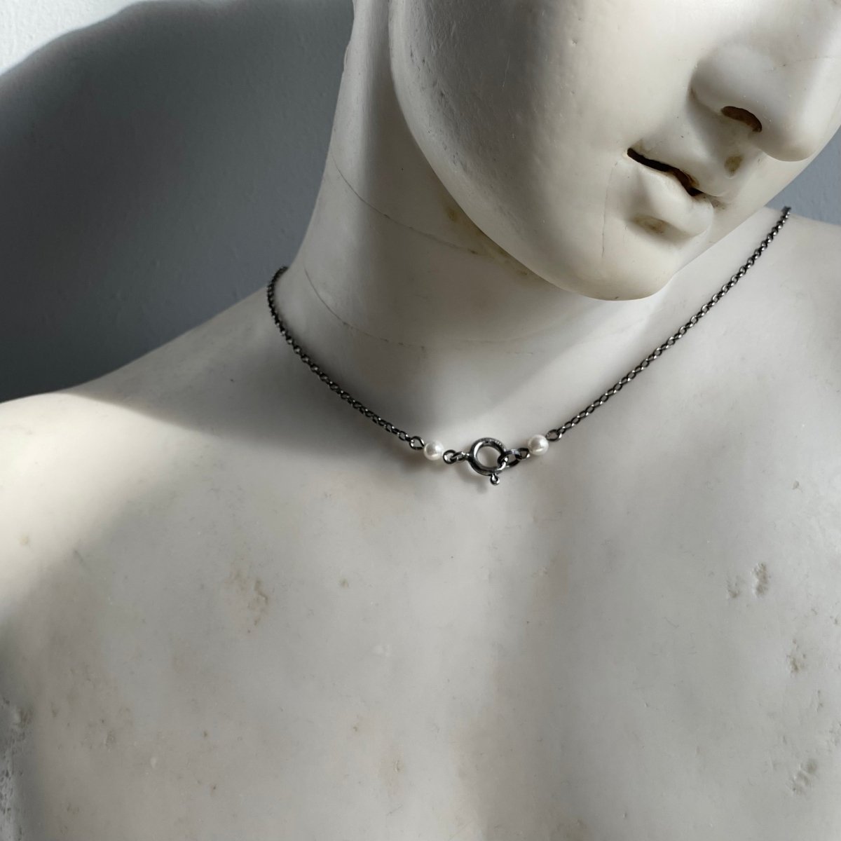 PEARL CHAIN - Macabre Gadgets Store
