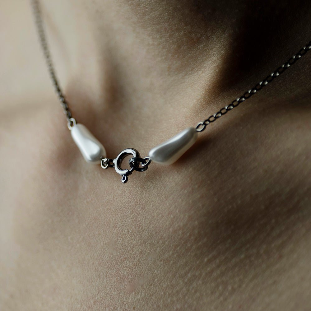 PEARL DROP CHAIN - Macabre Gadgets Store