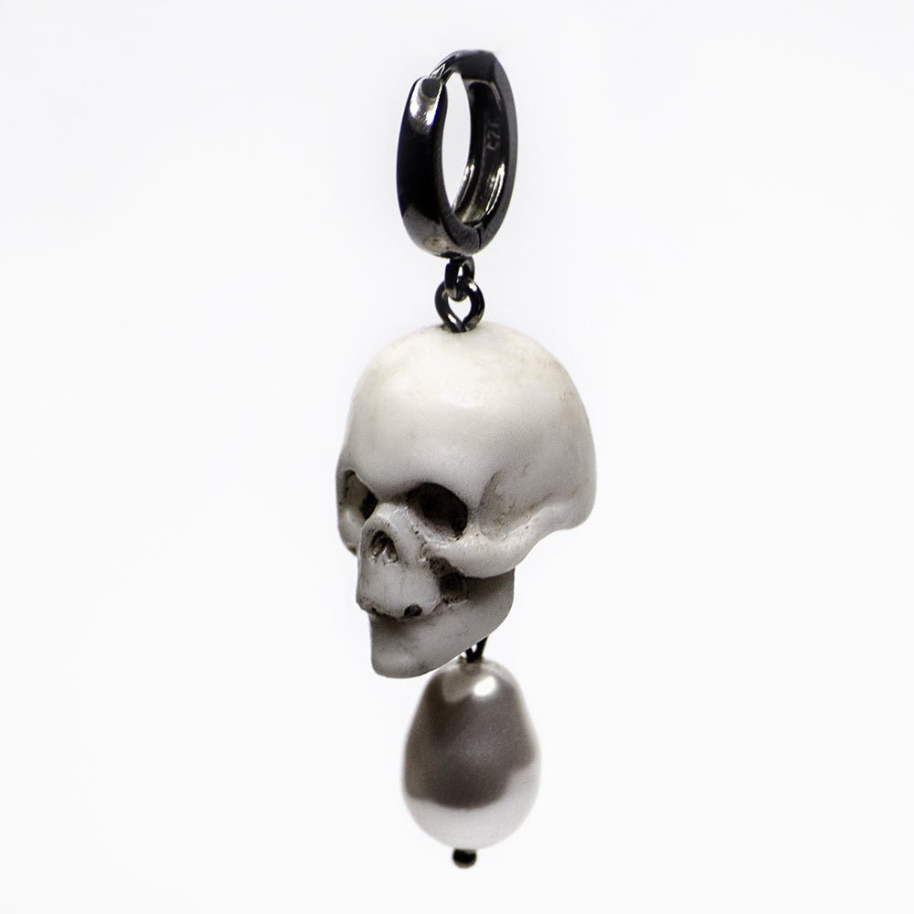 Dark Edge Jewell Sterling Silver Skull Earrings