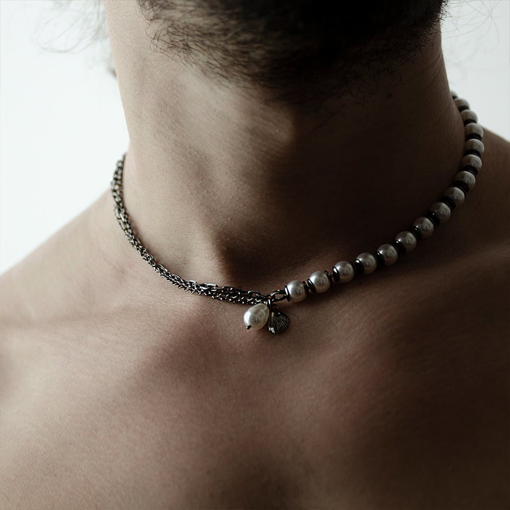 PEARLS & CHAINS NECKLACE - Macabre Gadgets Store