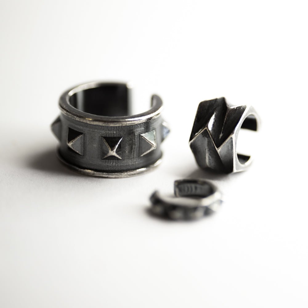 PYRAMID BEND EAR CUFF - Macabre Gadgets Store