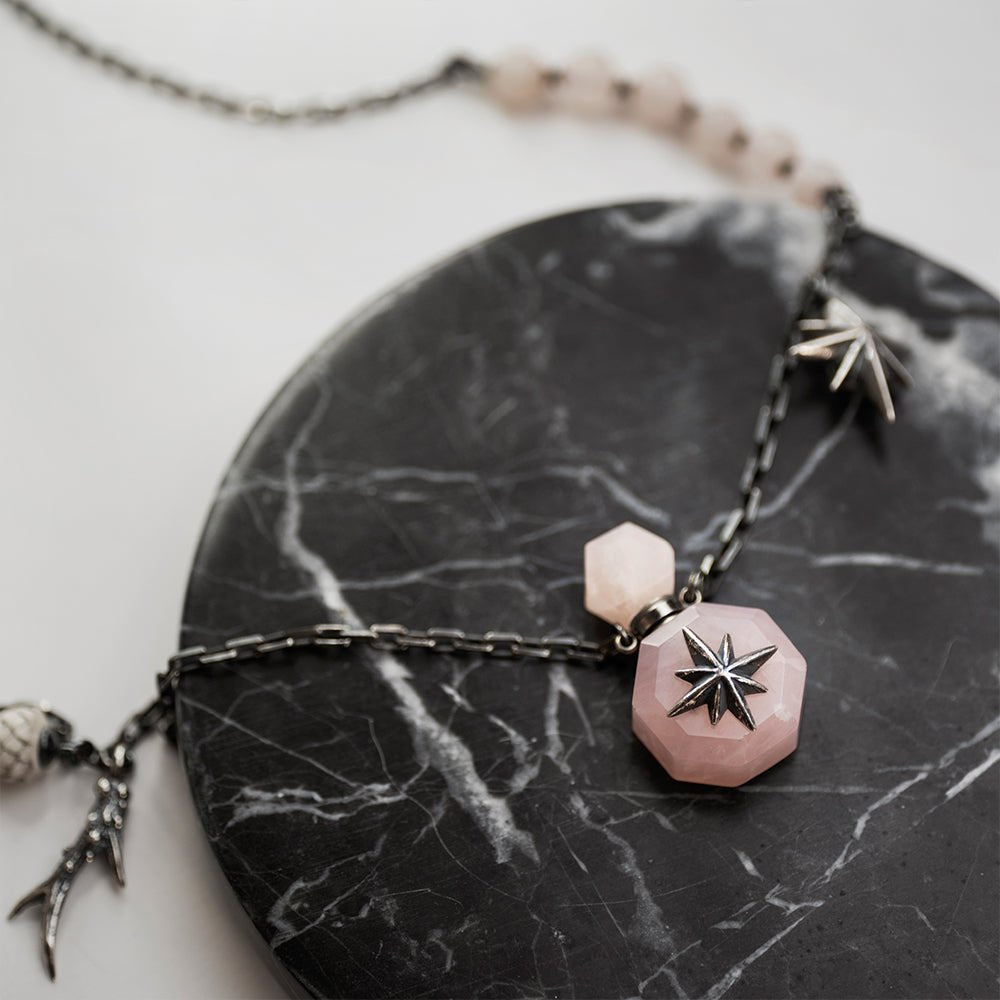 ROSE QUARTZ FLASK CHARM - Macabre Gadgets Store
