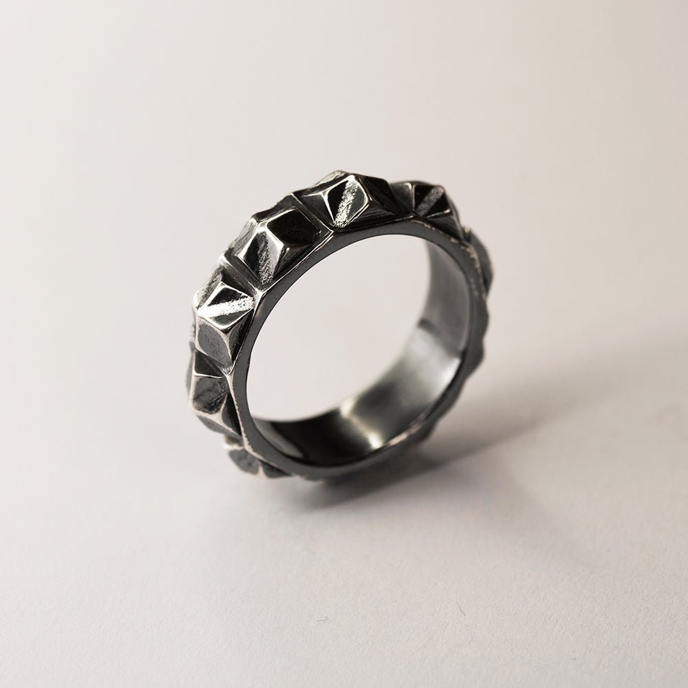 SCALES RING - Macabre Gadgets
