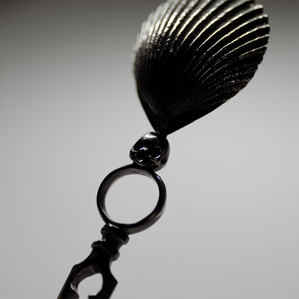 SHELL HAIRPIN - Macabre Gadgets Store