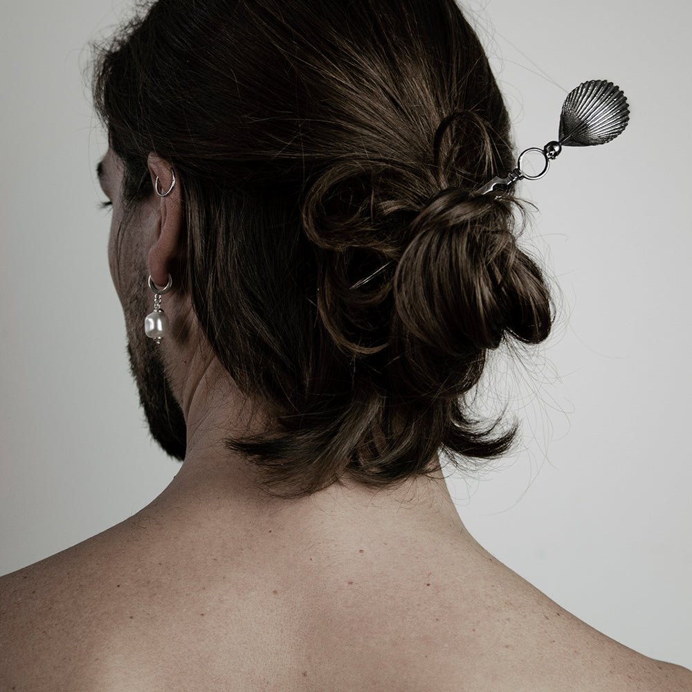 SHELL HAIRPIN - Macabre Gadgets Store