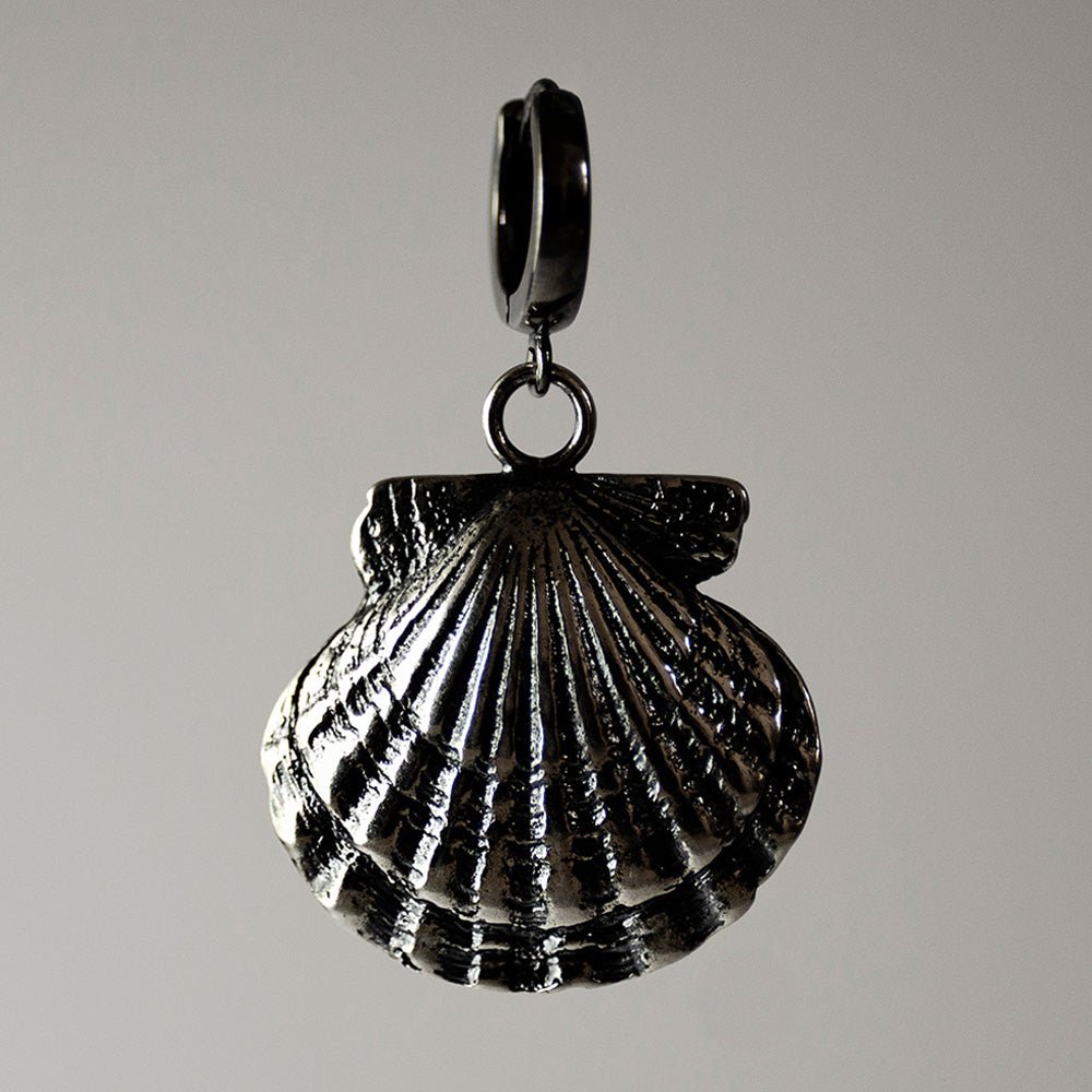 SILVER SHELL EARRING - Macabre Gadgets Store