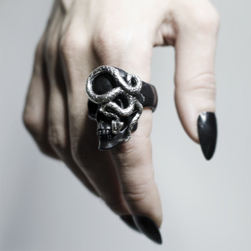 Skull & Snake Ring - Memento Mori Ring - Macabre Gadgets Skull Ring