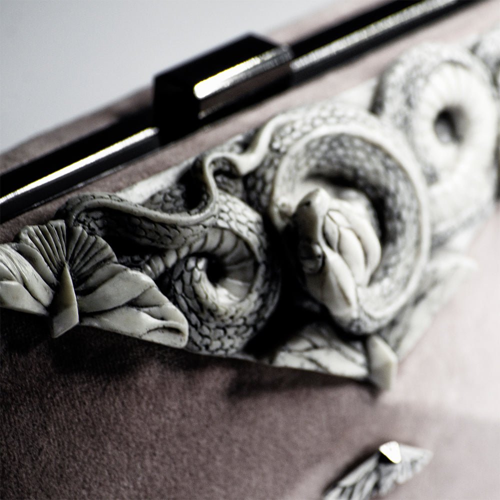SNAKE & BUTTERFLIES CLUTCH - Macabre Gadgets Store