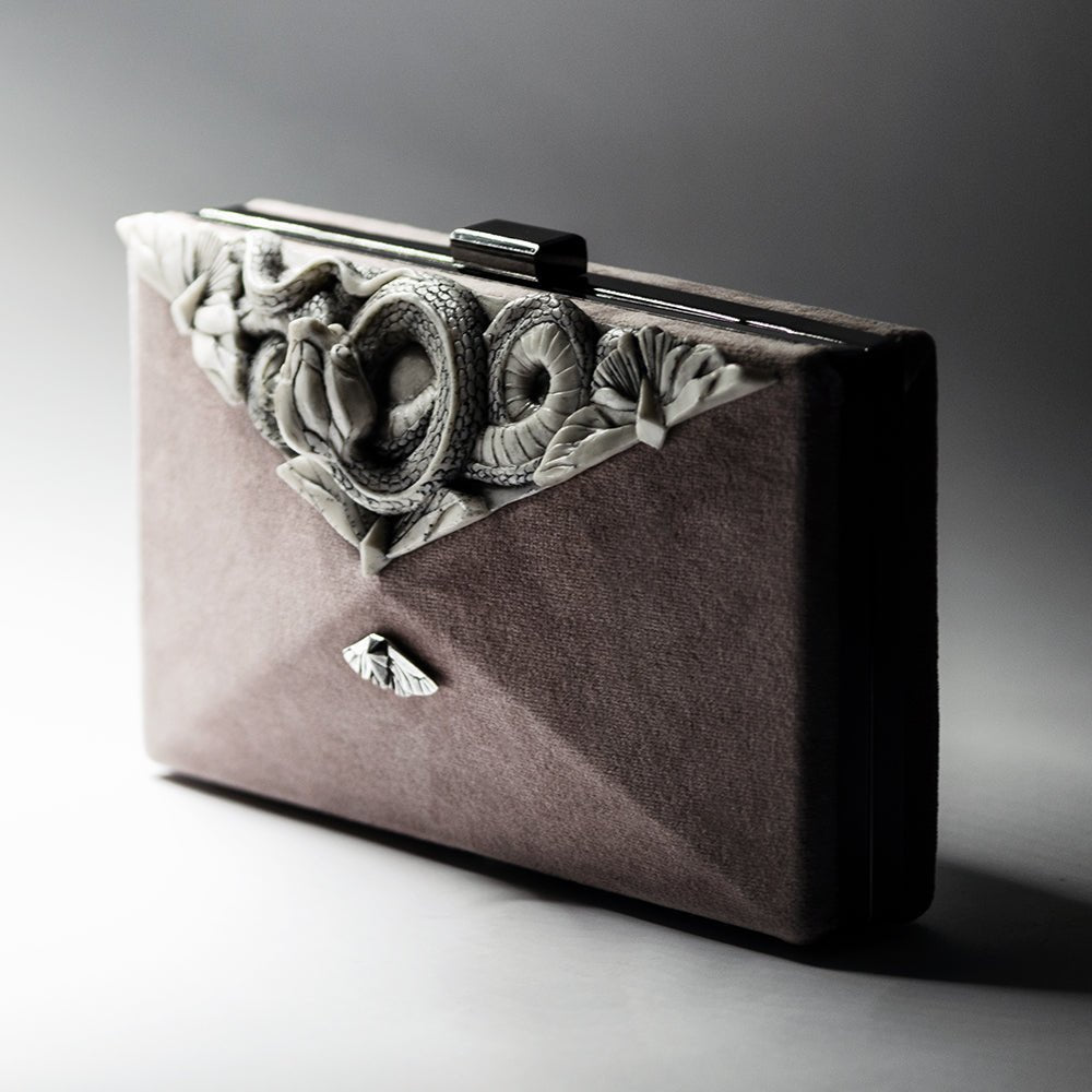 SNAKE & BUTTERFLIES CLUTCH - Macabre Gadgets Store