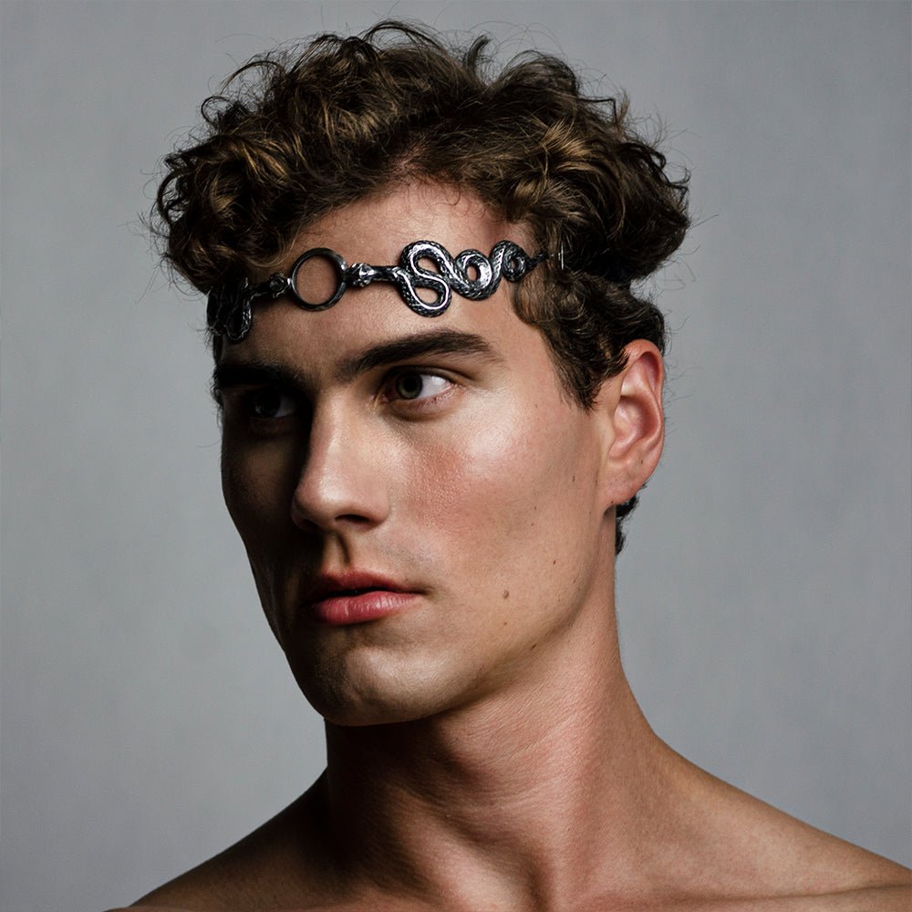 SNAKES CROWN - Macabre Gadgets Store