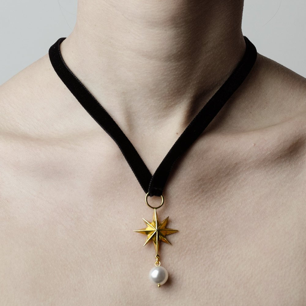 STAR NECKLACE - Macabre Gadgets Store