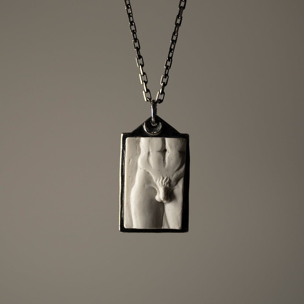 TORSO PENDANT - Macabre Gadgets Store