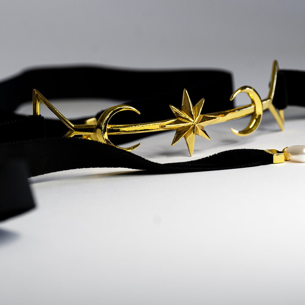 TWIN MOON CROWN - GOLD - Macabre Gadgets Store