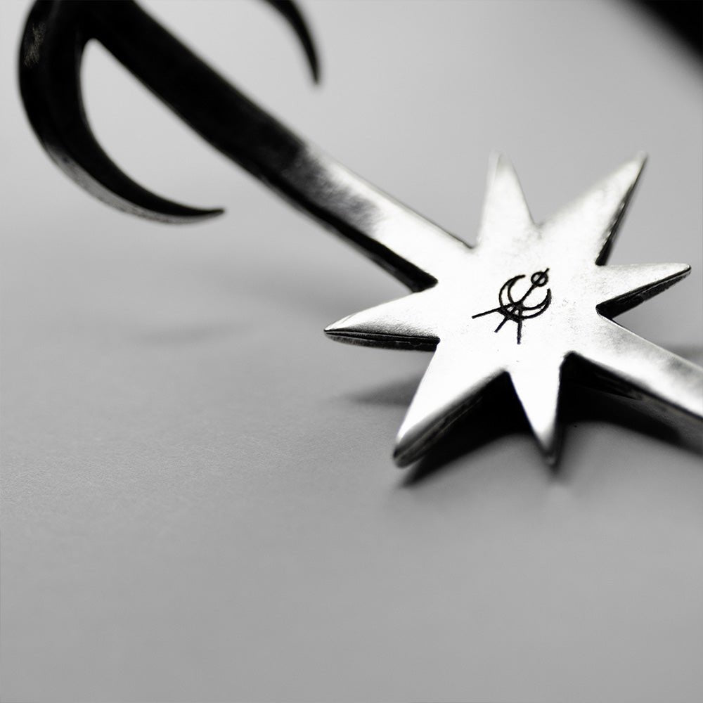 TWIN MOON CROWN - SILVER - Macabre Gadgets Store