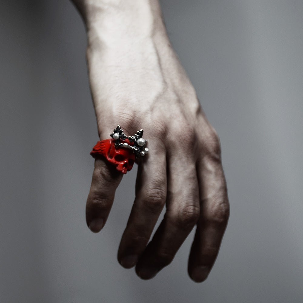 ULMER RING - RED - Macabre Gadgets Store