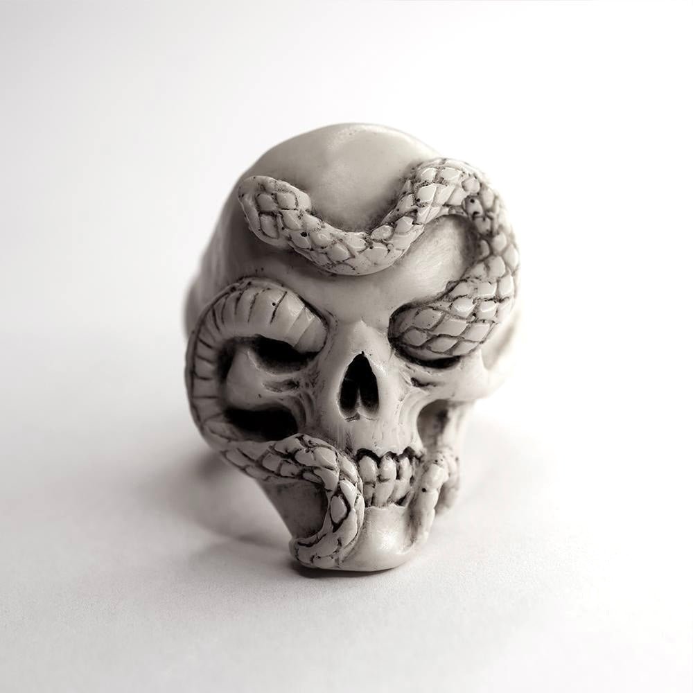 Vanitas ring - only 1 left - Macabre Gadgets