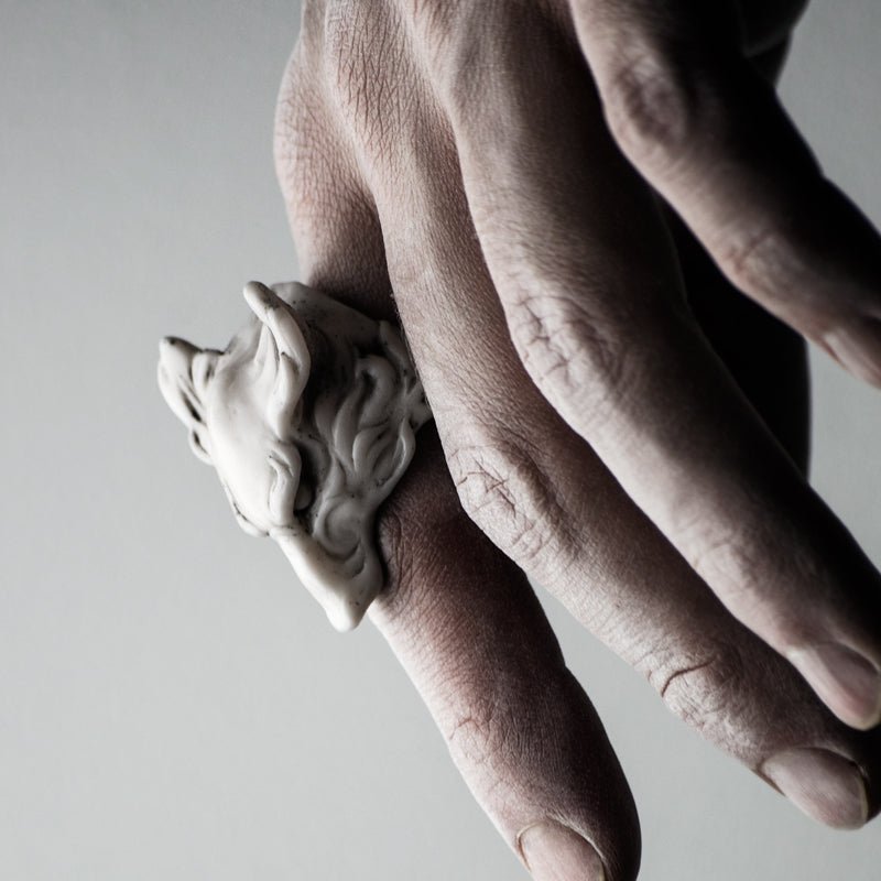 WOLF RING - Macabre Gadgets Store
