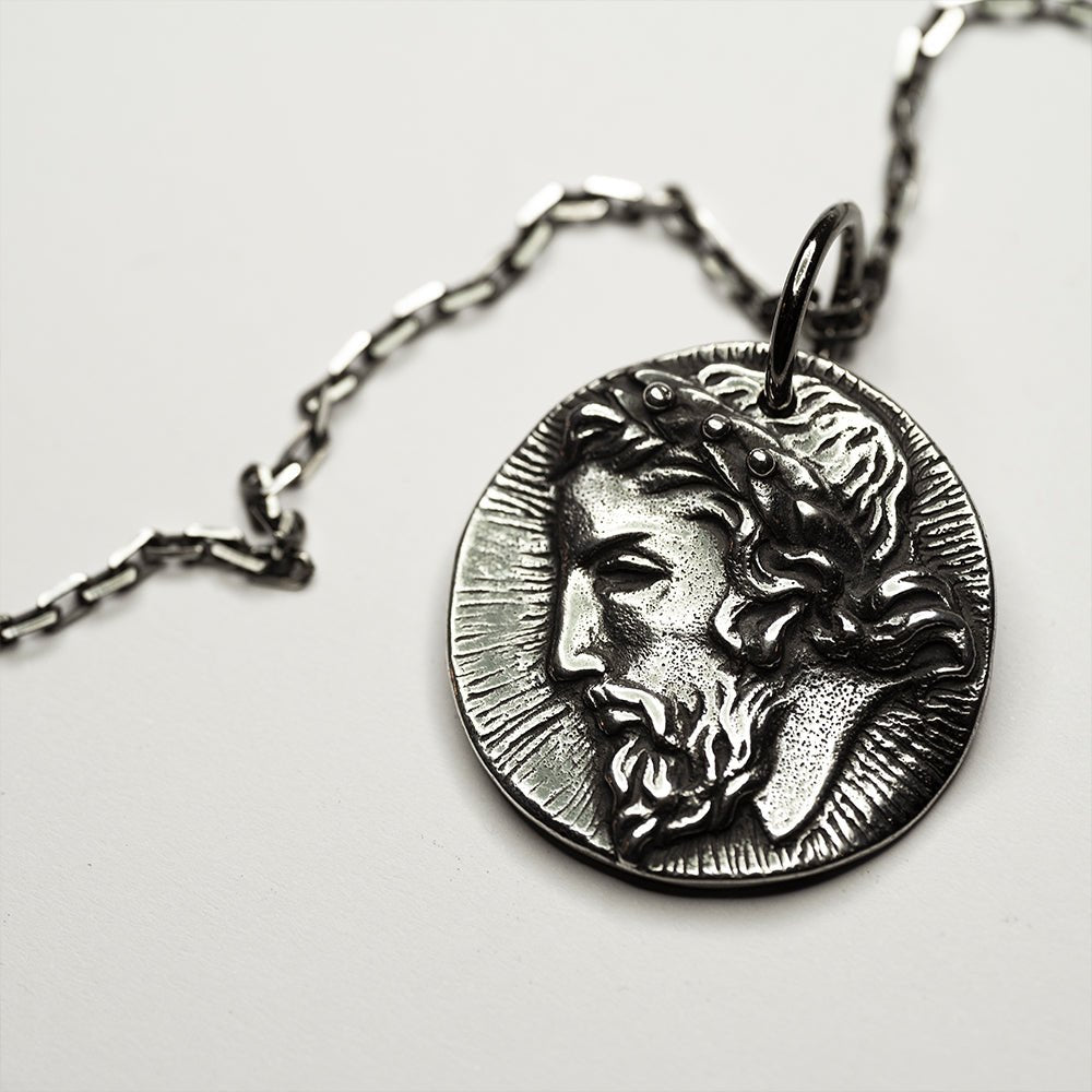 品揃え豊富で pendant coin Zeus - Gadgets Macabre アクセサリー