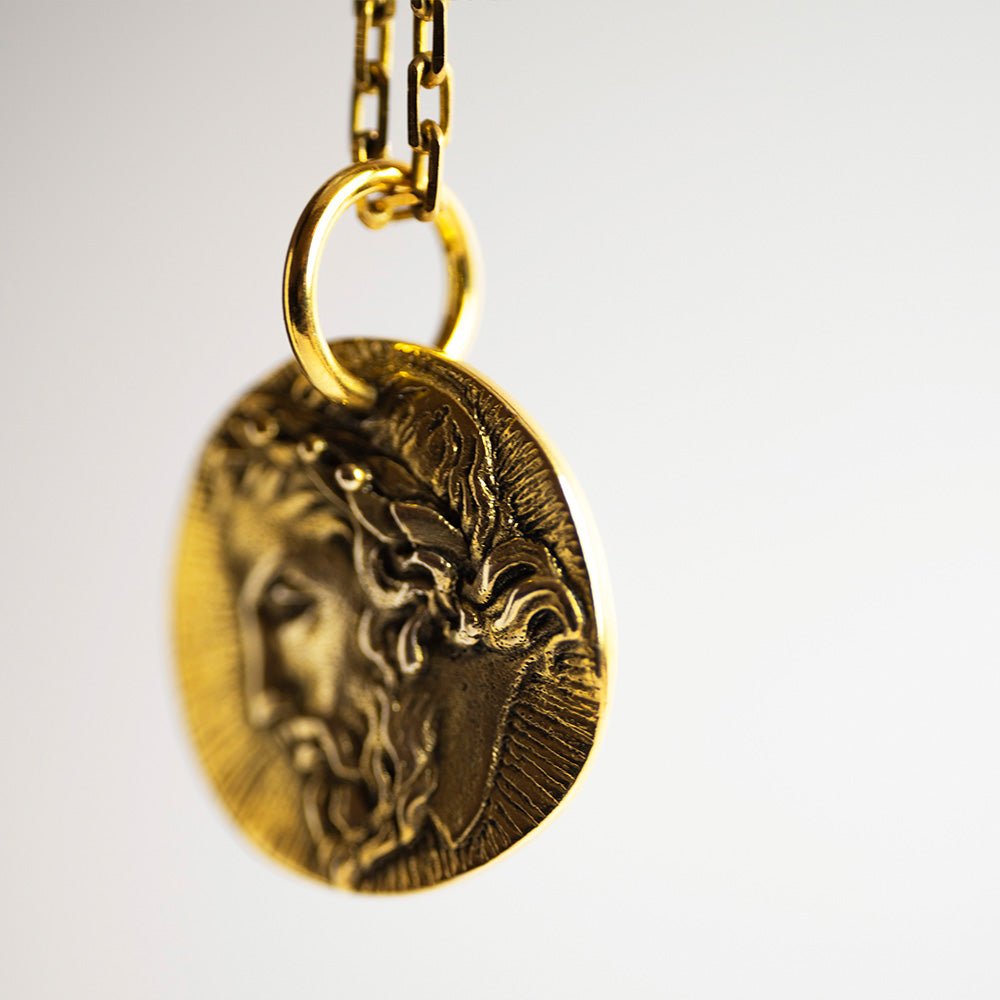 ZEUS COIN PENDANT - Macabre Gadgets Store